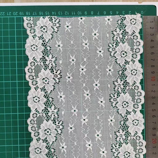 ເຈົ້າຫຍິບຜ້າ lace stretch ແນວໃດ?