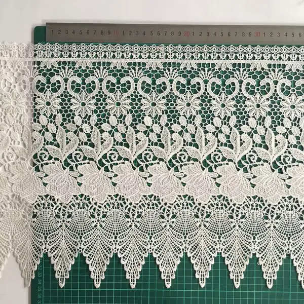 Fashionable High Quality Short Three Dimensional Floral Sequin Lace Suitable For Dresses And Other Accessories